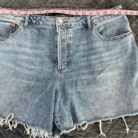 House Of Harlow 1960 Shorts Women Size 33 Cut Off High Rise Jean Blue W - Picture 5 of 8